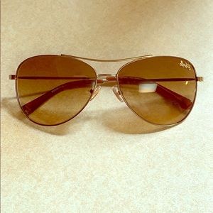 ❣️Brand new authentic Coach sunglasses❣️
